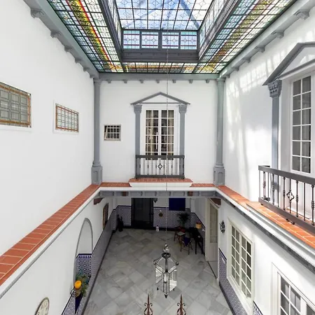 Palacio Don Carlos *